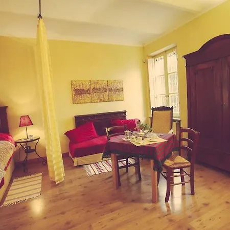 Apartment Storico Il Salone - Casa Nebiolo Scurzolengo